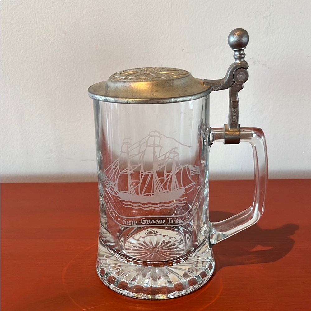 Vintage Old Spice Beer Alwe Salem Ship Grand Turk 1786 Lidded Glass Stein/Mug